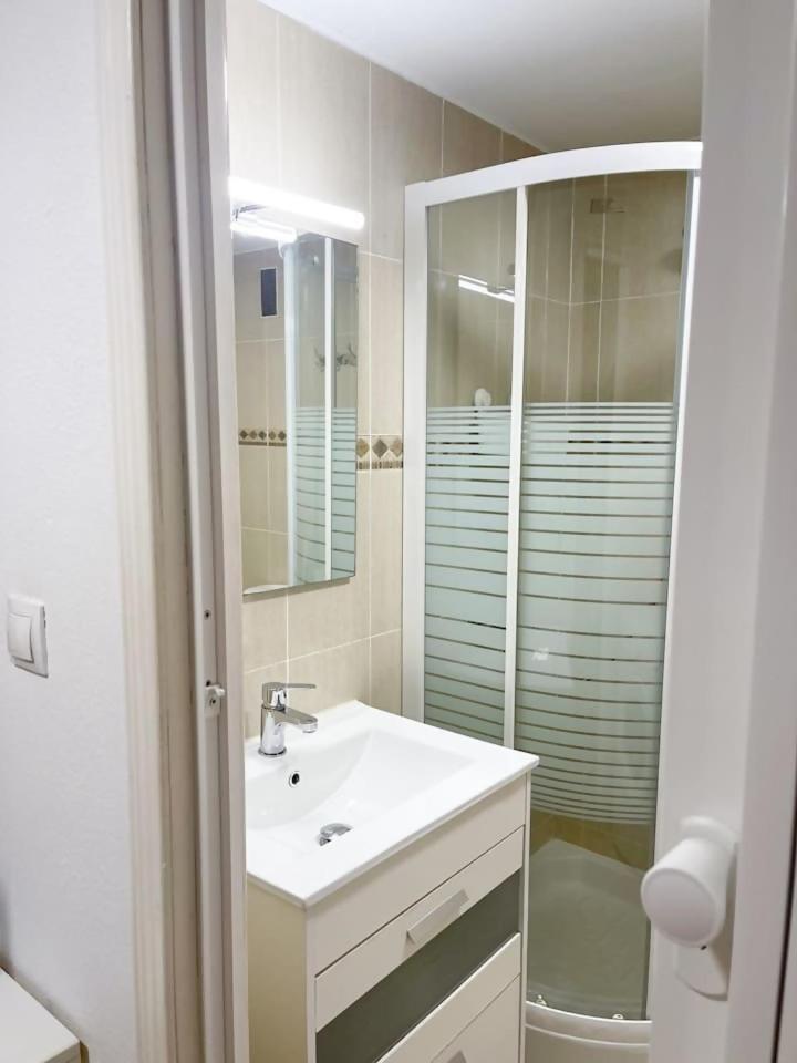 Apartamento Centrico Plazamar 4 Piscina ตอร์เรเดลมาร์ ภายนอก รูปภาพ