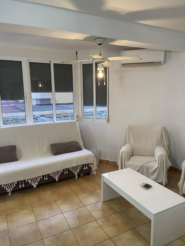 Apartamento Centrico Plazamar 4 Piscina ตอร์เรเดลมาร์ ภายนอก รูปภาพ