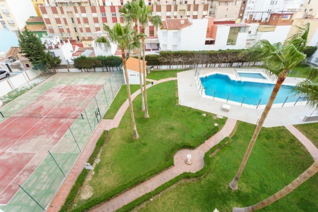 Apartamento Centrico Plazamar 4 Piscina ตอร์เรเดลมาร์ ภายนอก รูปภาพ